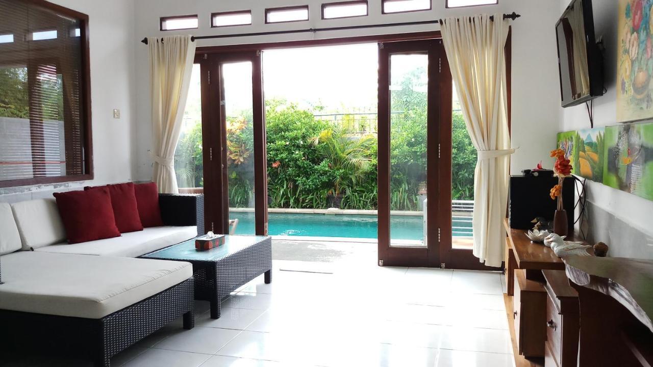 Villa Dencarik Banjar  Exteriör bild